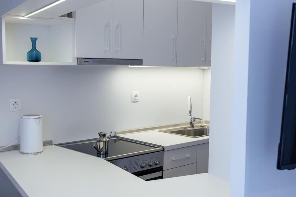 קומוטיני Cozy Studio In The Heart Of City מראה חיצוני תמונה