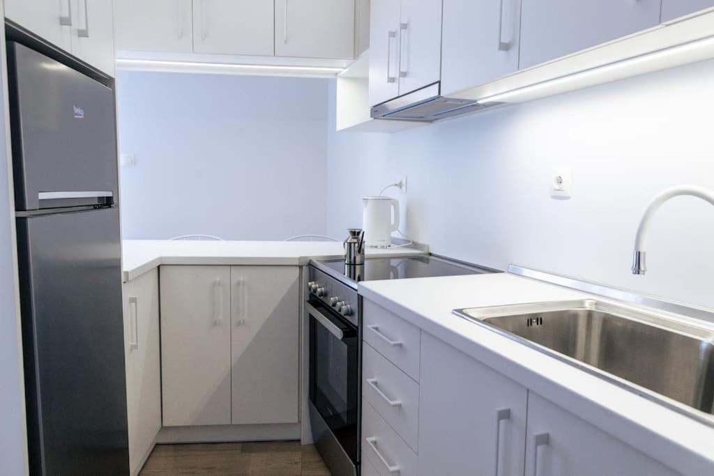 קומוטיני Cozy Studio In The Heart Of City מראה חיצוני תמונה
