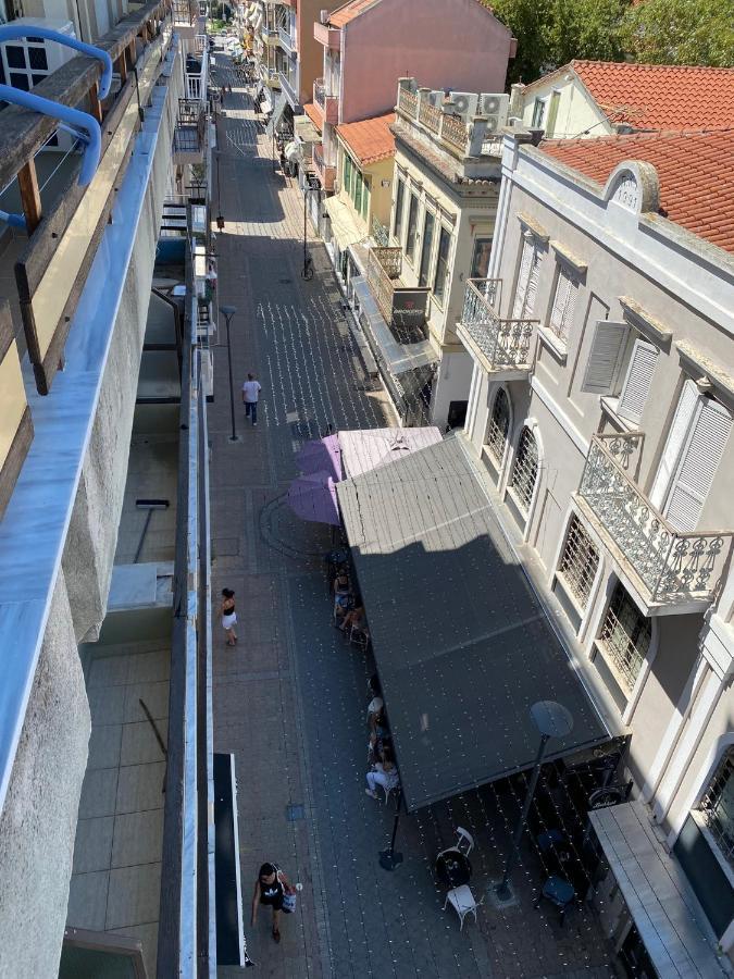 קומוטיני Cozy Studio In The Heart Of City מראה חיצוני תמונה
