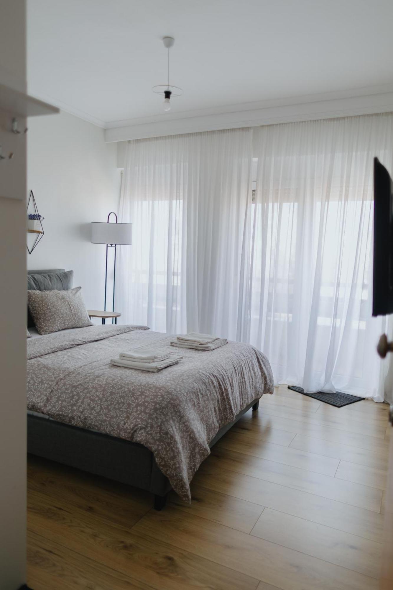 קומוטיני Cozy Studio In The Heart Of City מראה חיצוני תמונה